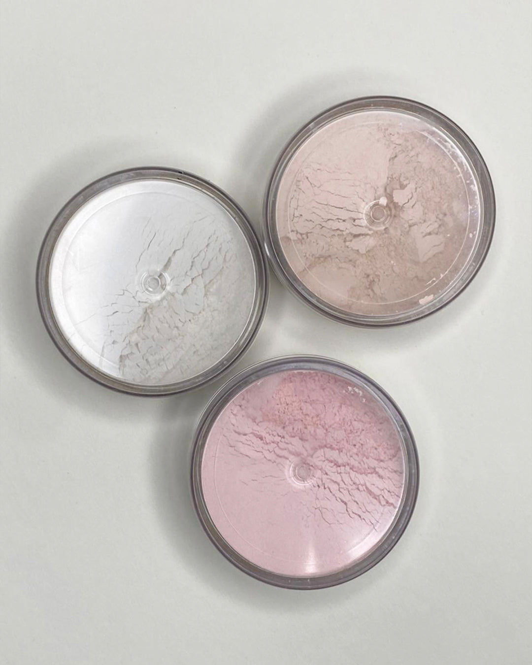 Sleek Silk Glowie Setting Powder