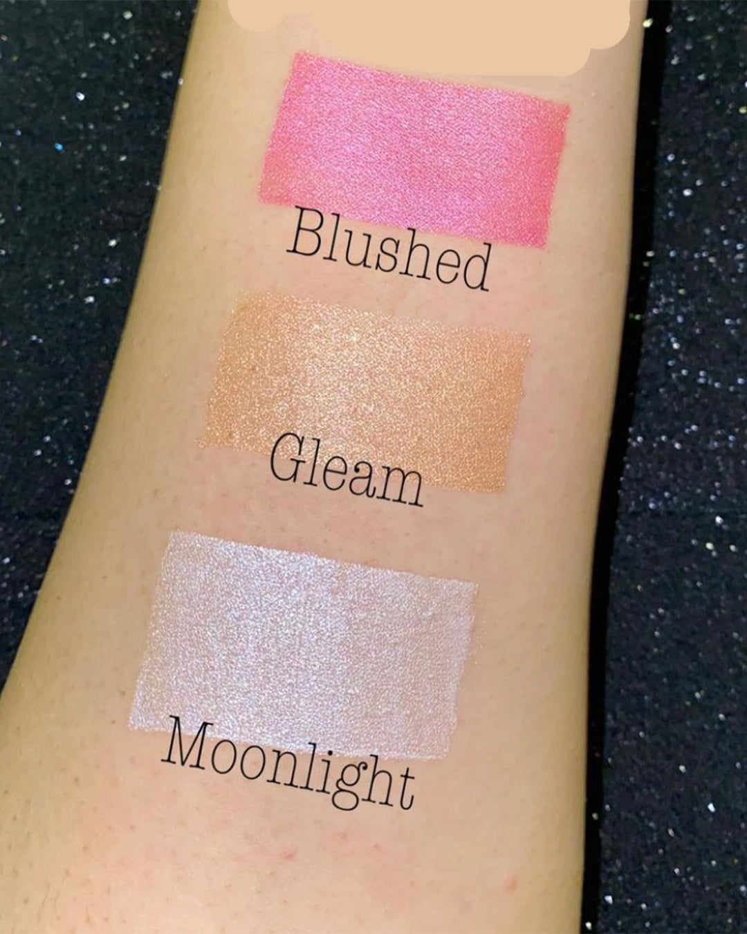 glamstar in the Spotlight illuminater and blush